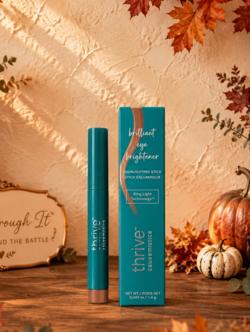 Thrive Brilliant Eye Brightener Stick - Pili (cool gold shimmer)